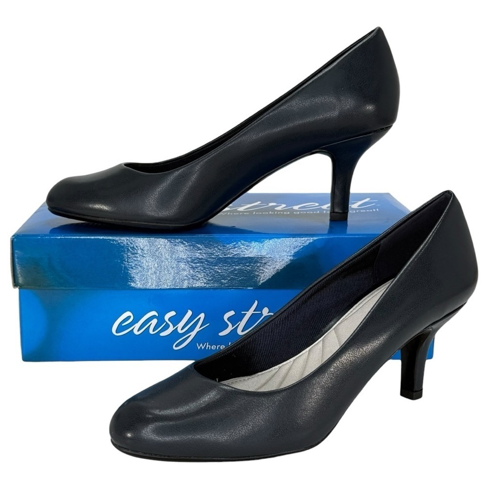 Easy Street Passion Navy Faux Leather Womens Pumps Size 10M